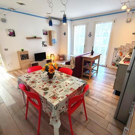 Butterfly Apt In Suna With Garage Вербания Екстериор снимка