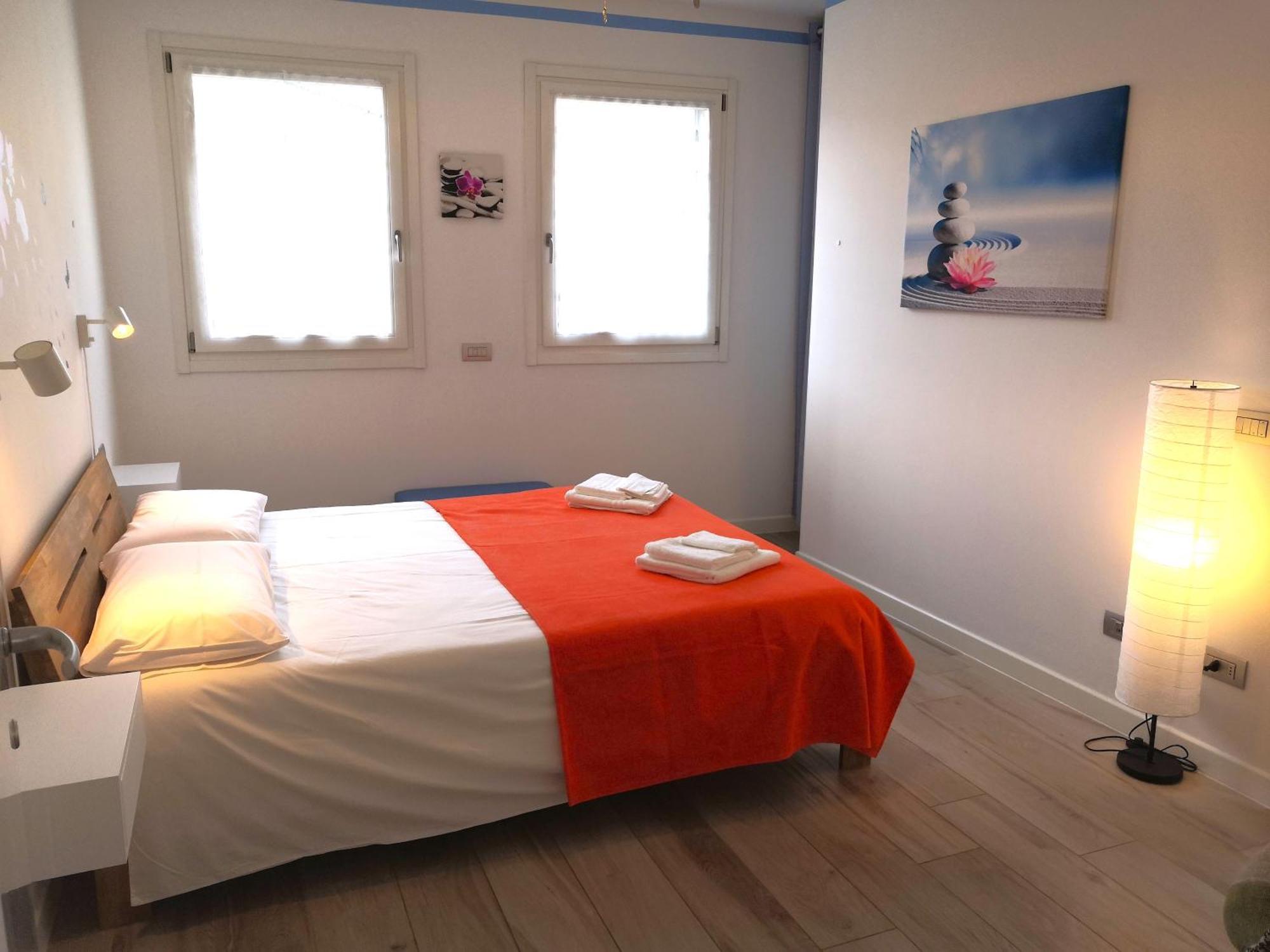 Butterfly Apt In Suna With Garage Вербания Екстериор снимка