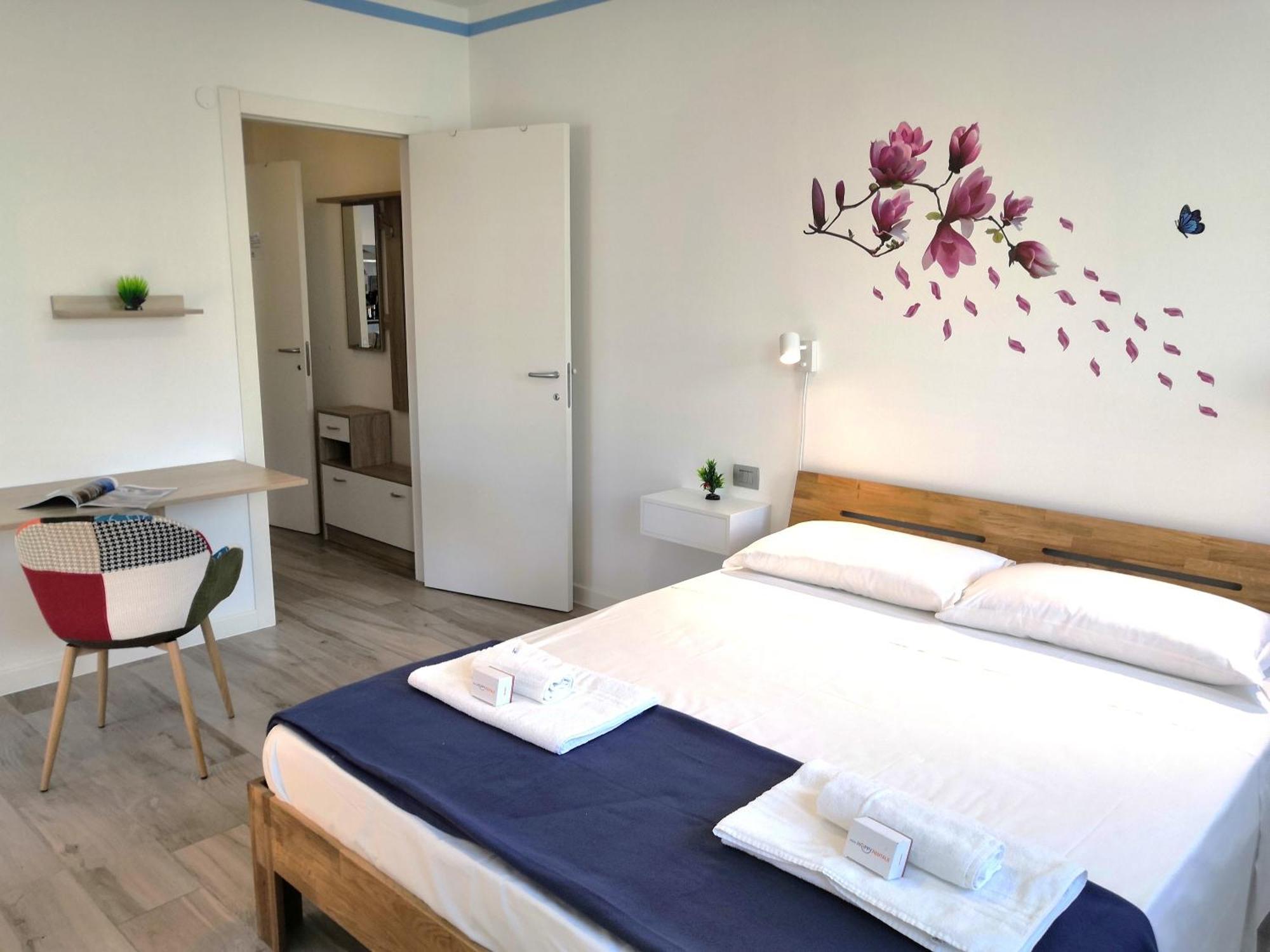 Butterfly Apt In Suna With Garage Вербания Екстериор снимка