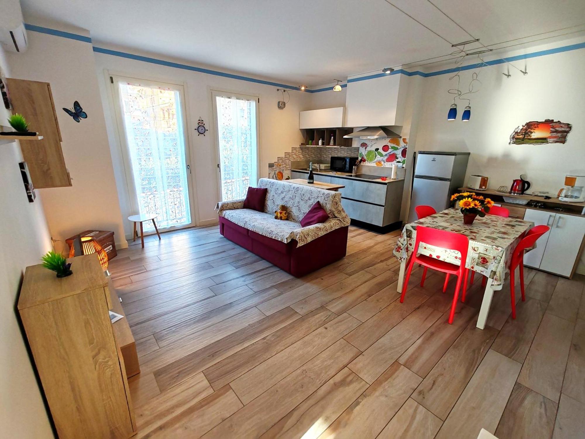 Butterfly Apt In Suna With Garage Вербания Екстериор снимка