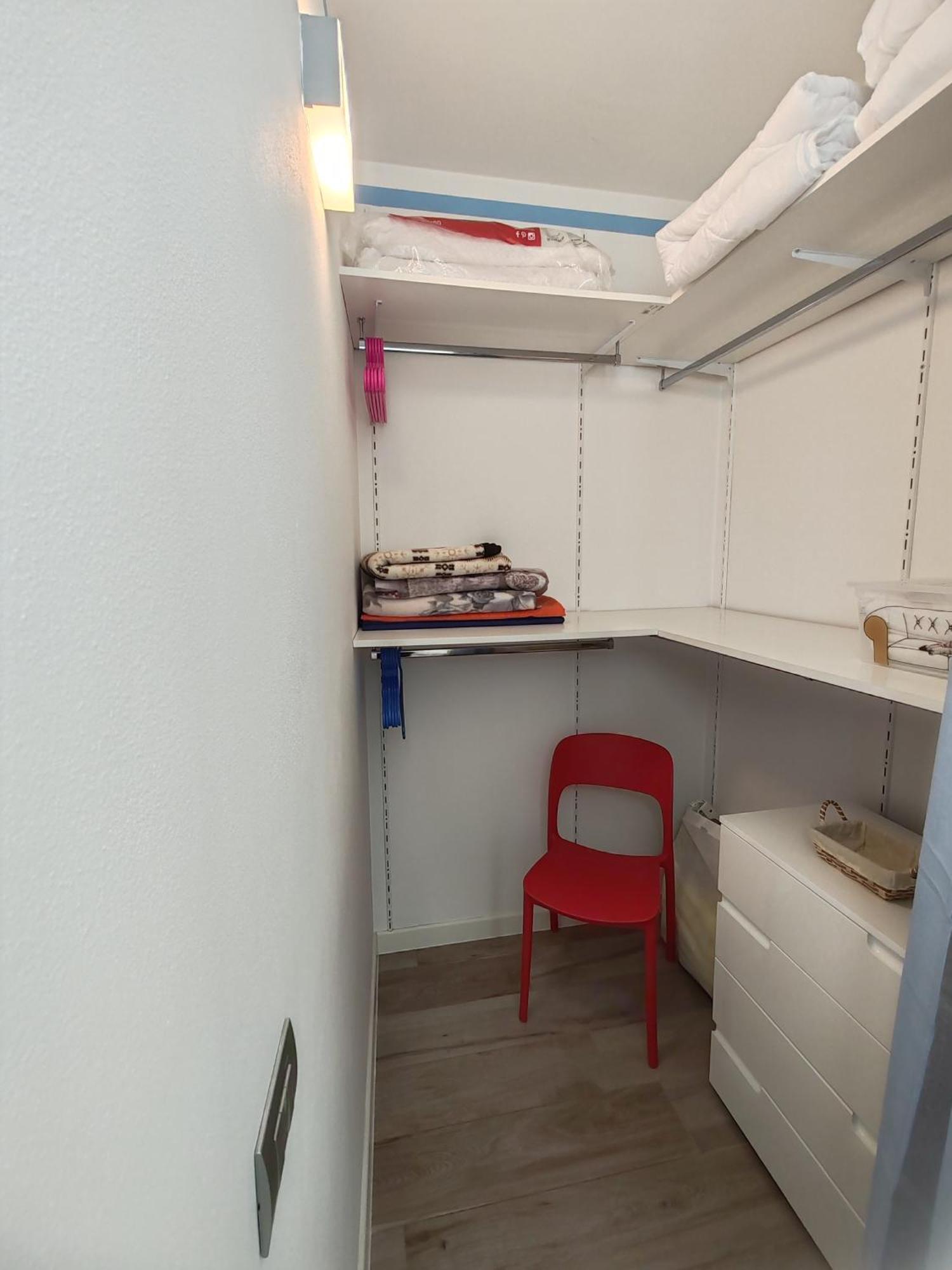 Butterfly Apt In Suna With Garage Вербания Екстериор снимка