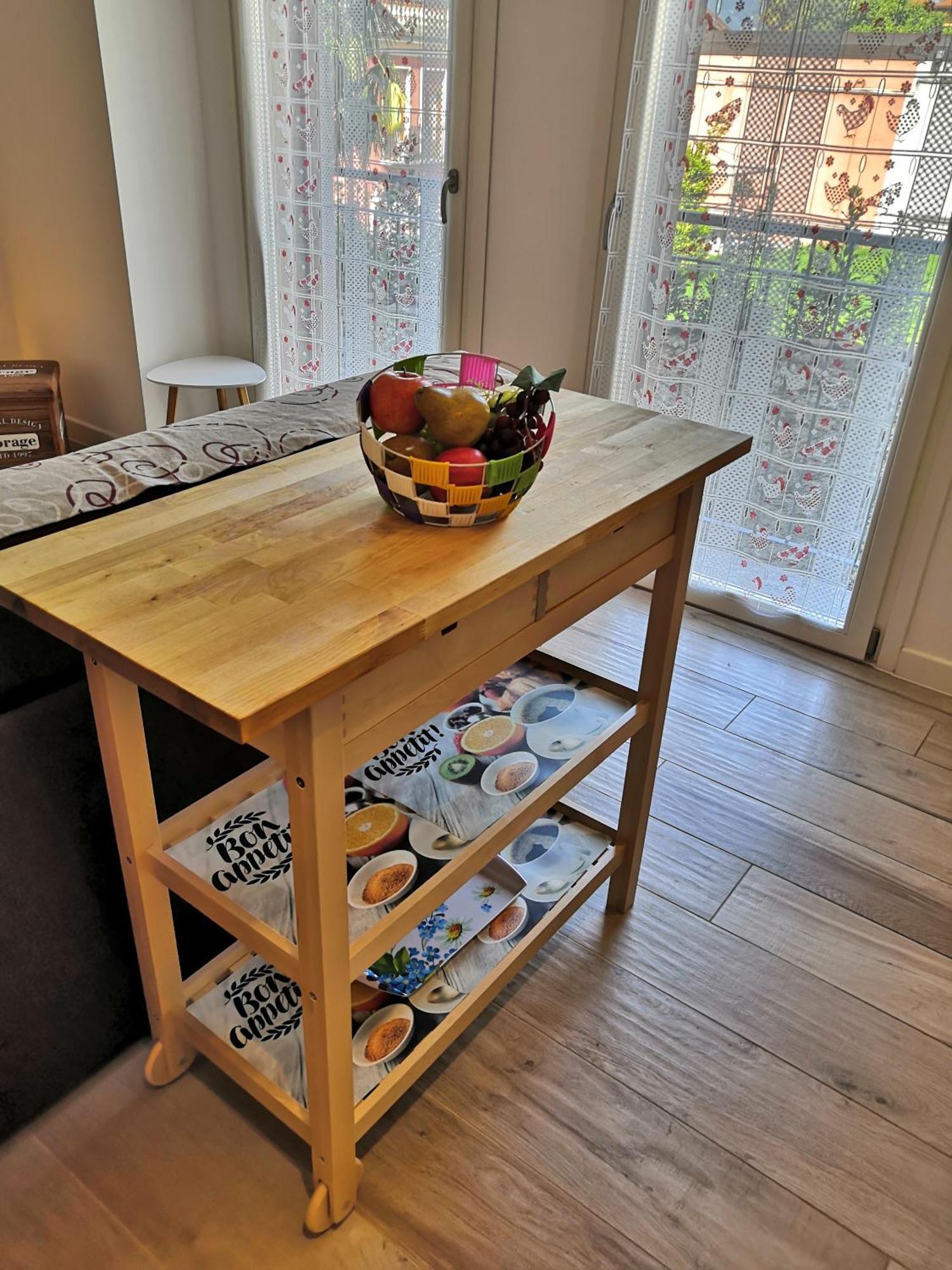 Butterfly Apt In Suna With Garage Вербания Екстериор снимка