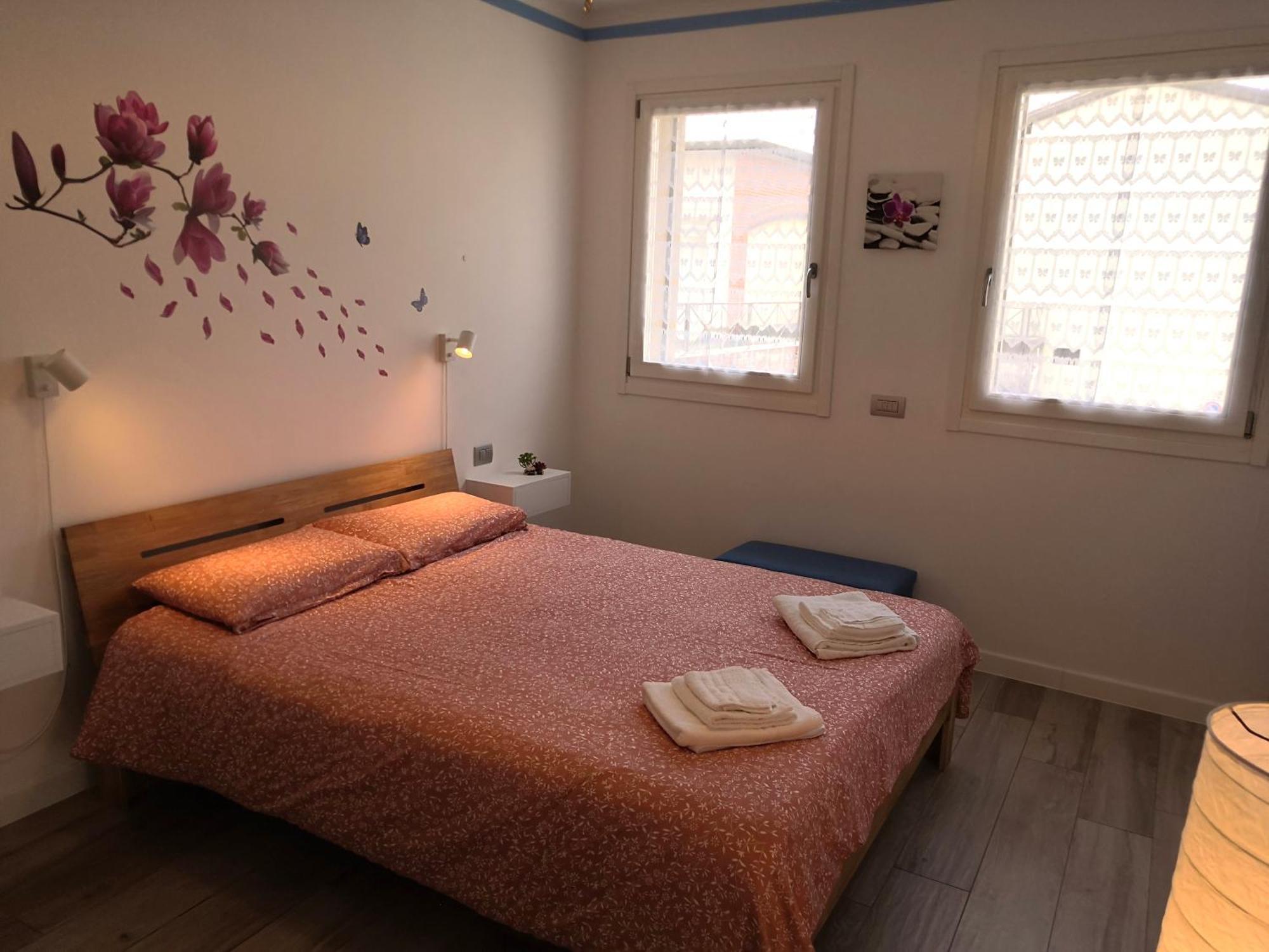 Butterfly Apt In Suna With Garage Вербания Екстериор снимка